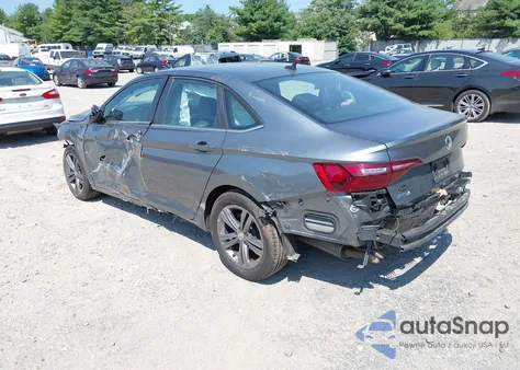 2020 Volkswagen Jetta S/Se/R-Line z USA, uszkodzony, nr VIN 3VWCB7BU2LM060635